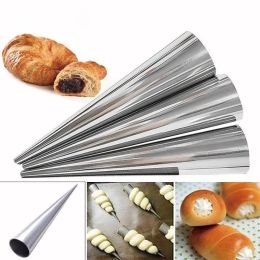 5Pcs/set Stainless Steel Spiral Croissants Molds Conical Tube Cone Roll Cream Baking Pastry Tool (Color: Silver, size: 12*3.4)