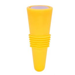 Wine Stopper,Silicone Sparkling Wine Bottle Stopper with Grip Top for Keep the Wine Fresh (Color: yellow)